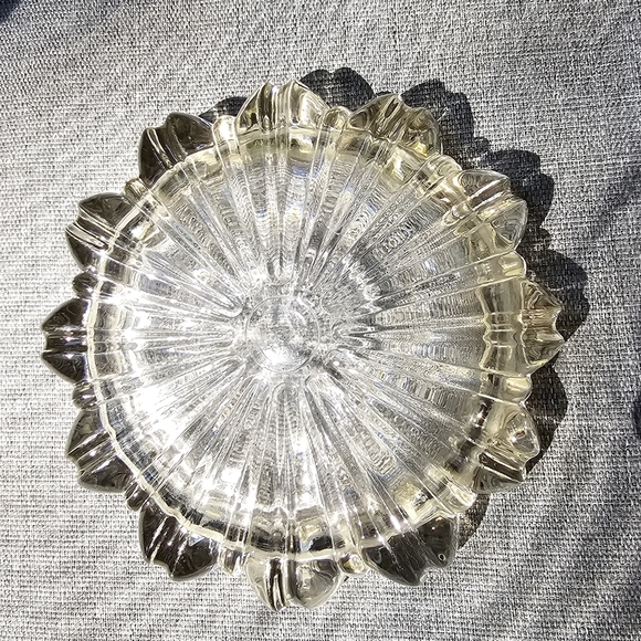 Vintage Glass Mid Century Ashtray Retro Cigar Dish - Picture 2 of 3